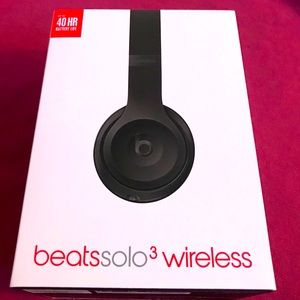 Beats solo 3 wireless.